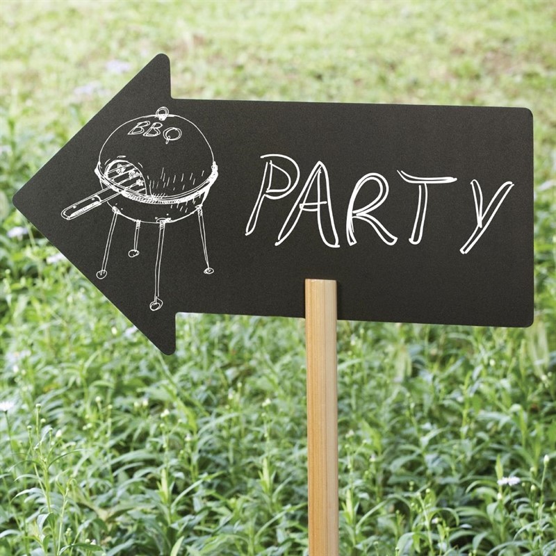  Securit Arrow Blackboard with Chalk Marker 670 x 500mm 
