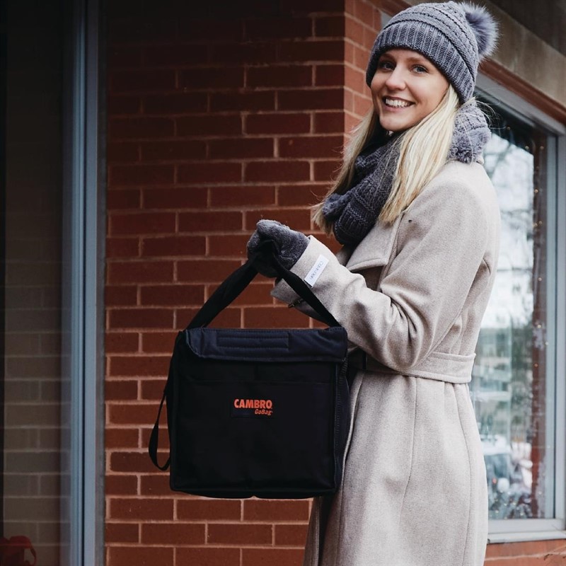  Cambro GoBag Folding Delivery Bag Small 
