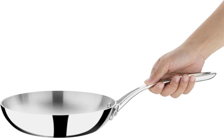  Vogue Tri-Wall Induction Fry Pan 200mm 