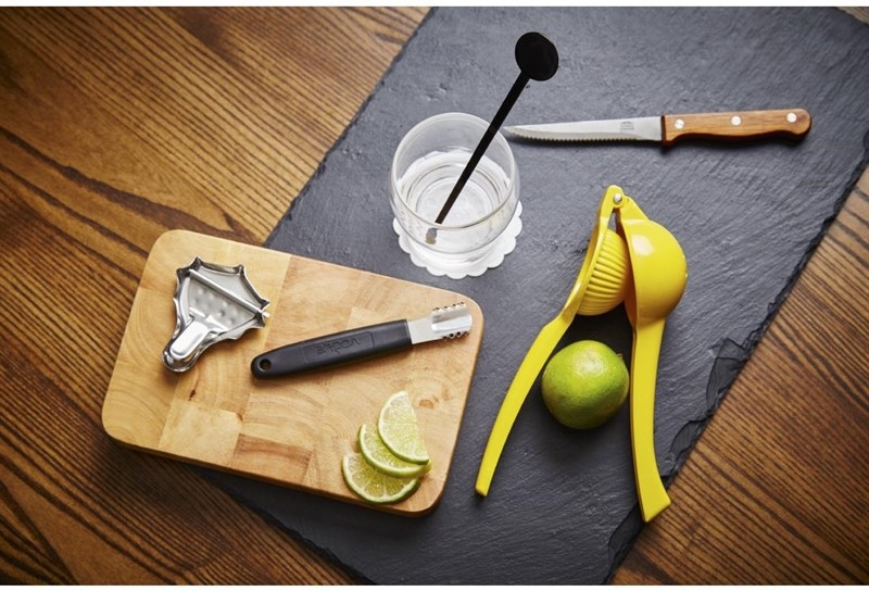  Vogue Rectangular Wooden Chopping Board Small 