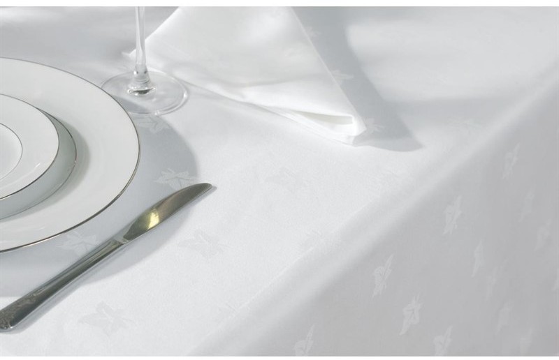  Mitre Luxury Luxor Tablecloth White 1780 x 3650mm 