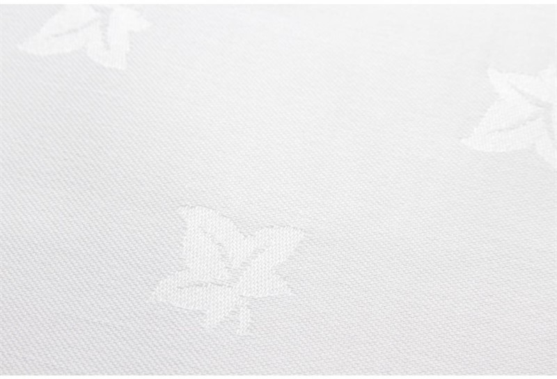  Mitre Luxury Luxor Round Tablecloth White 1725mm 