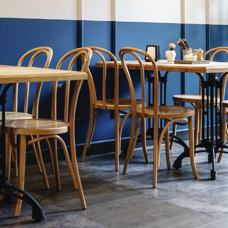  Bolero Cast Iron Decorative Brasserie Table Leg Base 